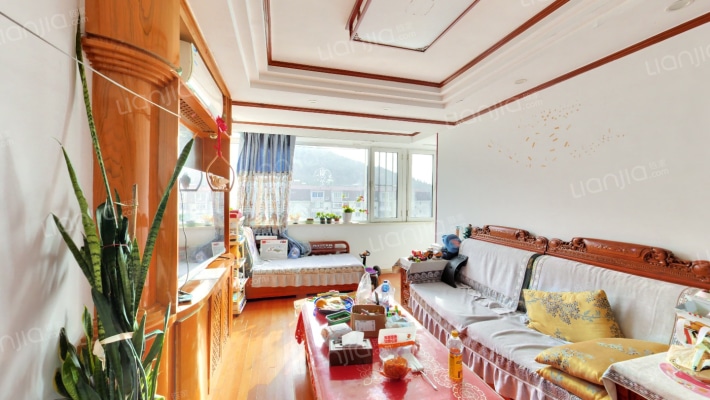 天富山庄二手房实景图