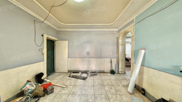 社保局宿舍二手房实景图