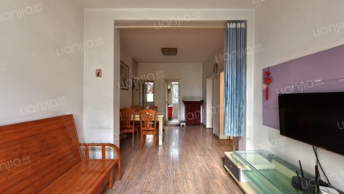 卫塘站宿舍楼二手房实景图