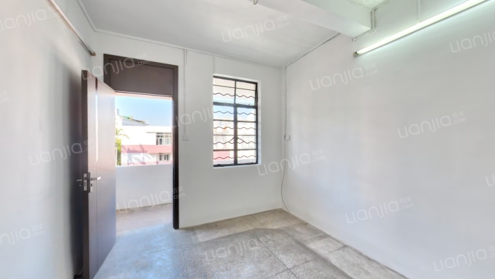 广东科贸职业学院二手房实景图