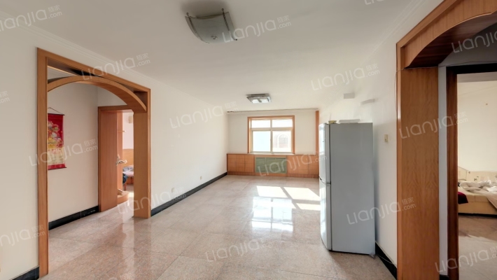 义兴园二手房实景图