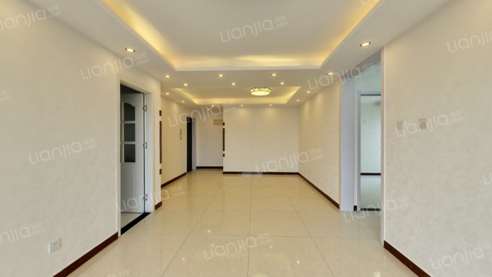 鸿业兴园二区二手房实景图