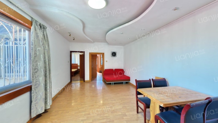 红旗雅居二手房实景图