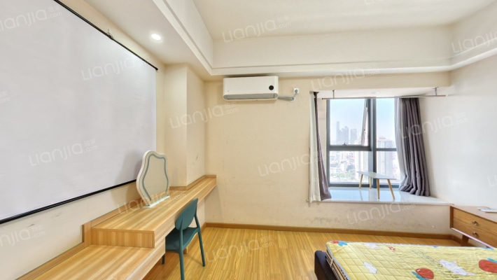 众东国际二手房实景图