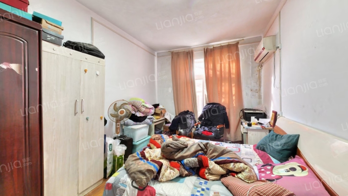 西十里铺南路17号院二手房实景图