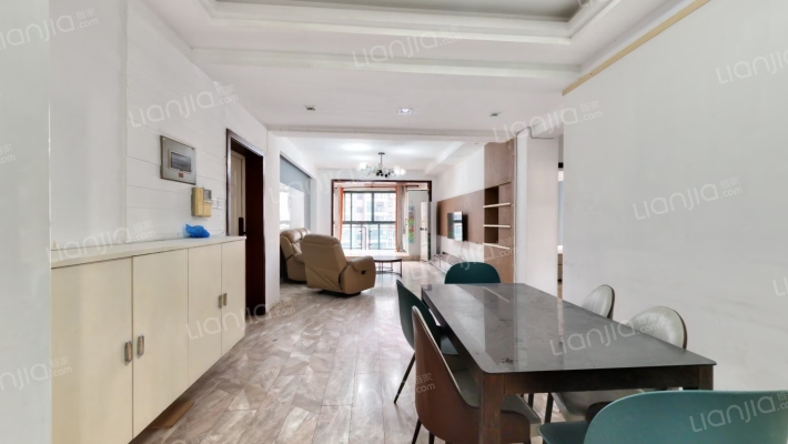 伊甸阳光二手房实景图