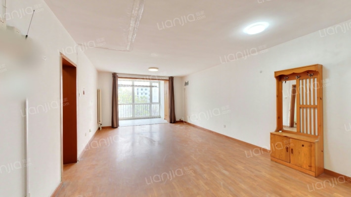 田园风光雅苑二手房实景图