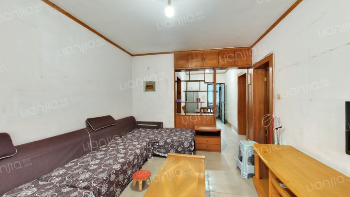 槐树苑A区二手房实景图