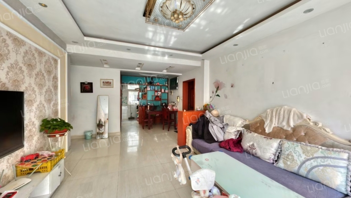 文鼎华苑南区二手房实景图