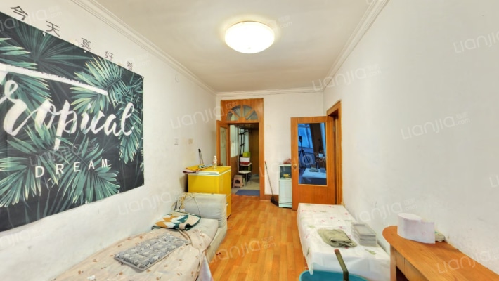 龙福家园二手房实景图