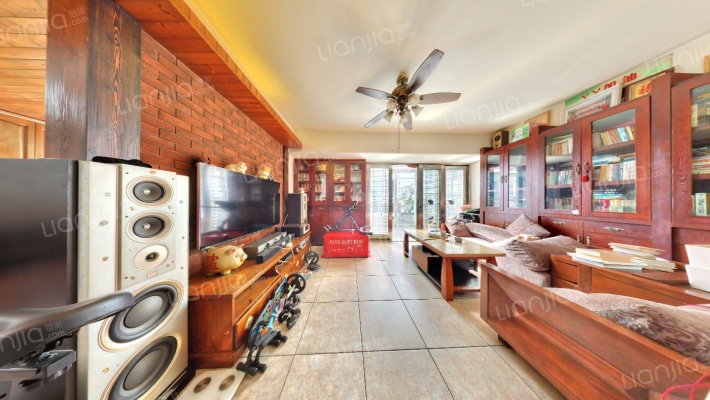 中润百分百公寓二手房实景图