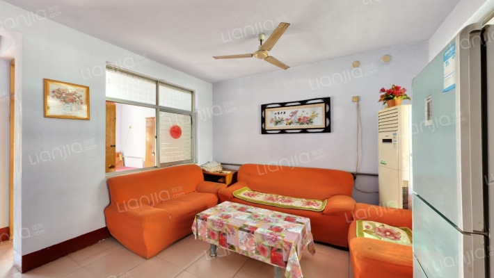 光明小区二手房实景图