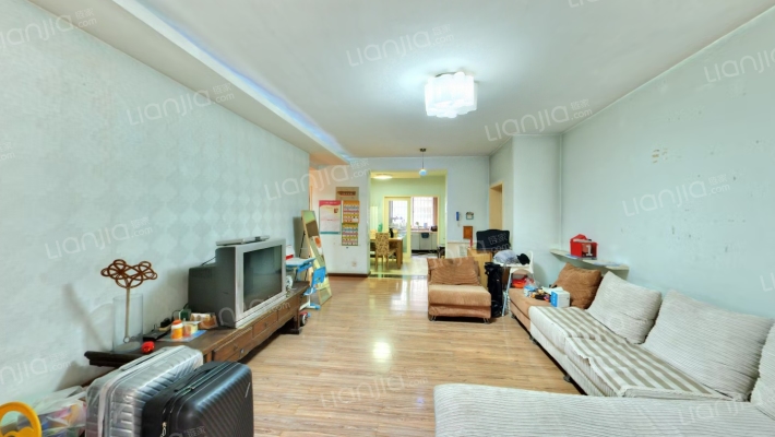 纺一路财苑小区二手房实景图