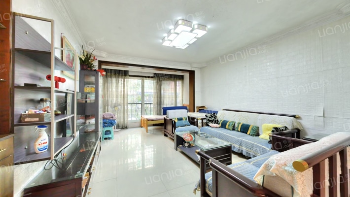 东山怡景苑二手房实景图