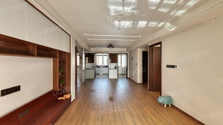 葭浦花苑二手房实景图