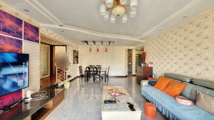 平常人家二手房实景图