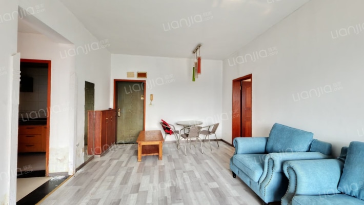 隆天景苑二手房实景图