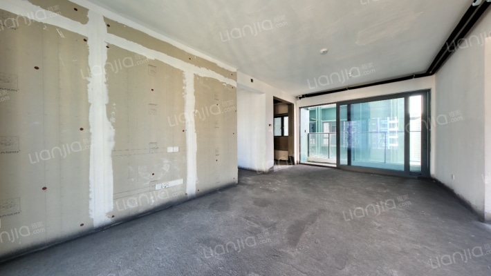 信义金御半山珑门二手房实景图