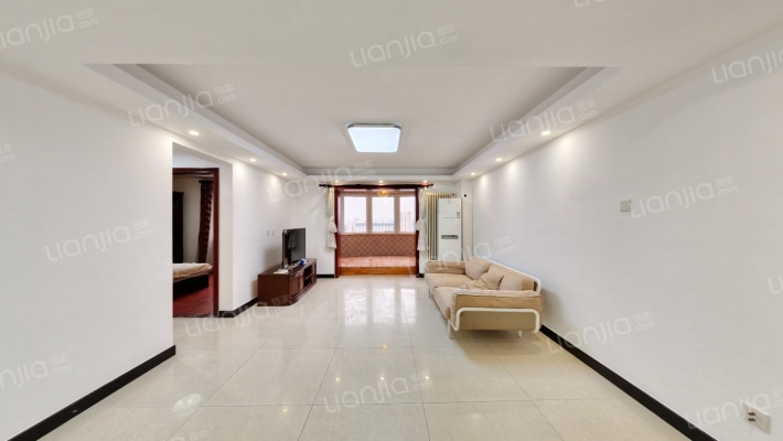 海天中心二手房实景图