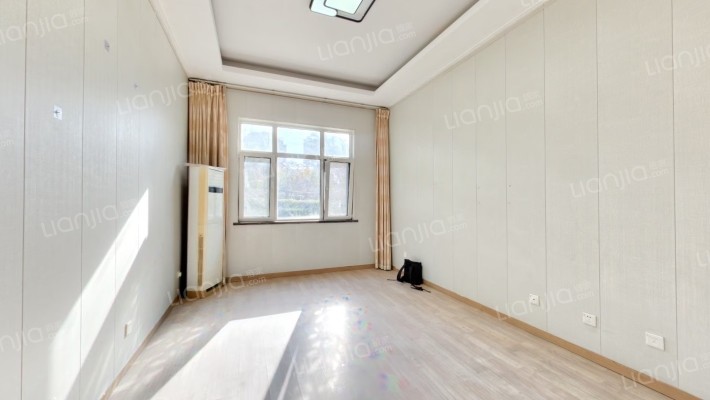 天泰城迦南美地二手房实景图