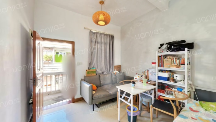 赤岗路1号大院二手房实景图