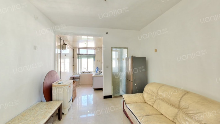 建设集团宿舍二手房实景图