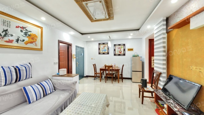 辰龙绿苑西苑二手房实景图