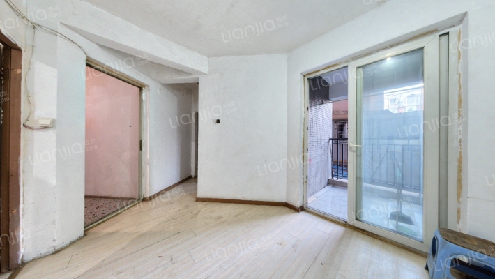 武海中华锦绣二手房实景图