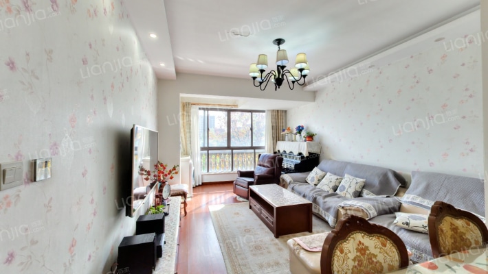 南山雨果西区二手房实景图