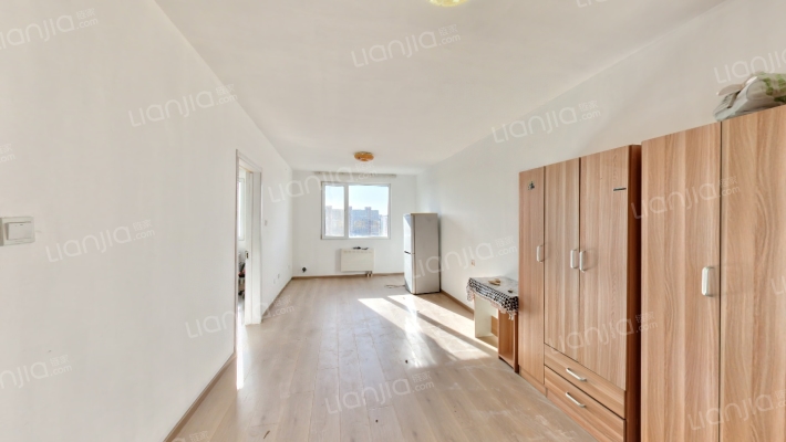 悦君家园二手房实景图