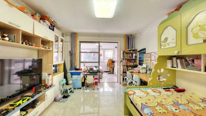 金沟河17号院二手房实景图