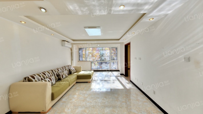 首开常青藤三期二手房实景图