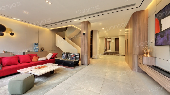 中体玲珑墅二期二手房实景图