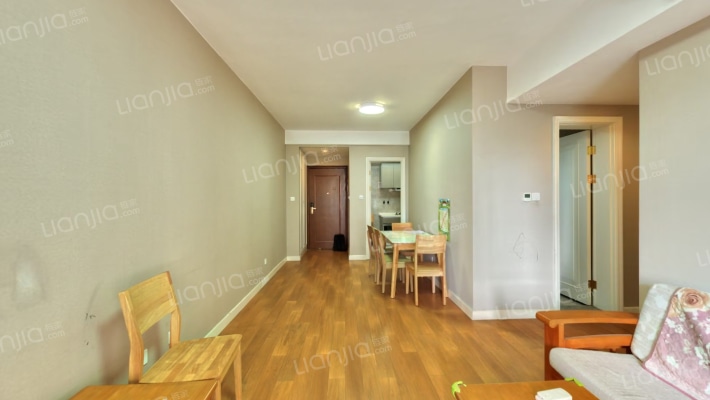 嘉誉山E区二手房实景图