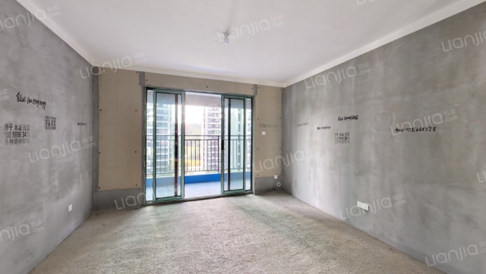 长房浅山时光二手房实景图