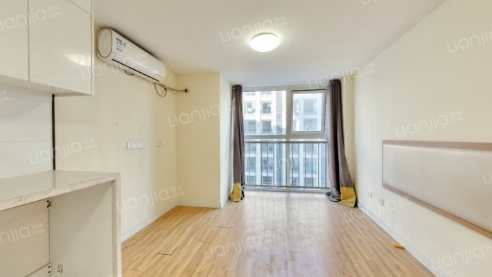 天一仁和财富中心二手房实景图