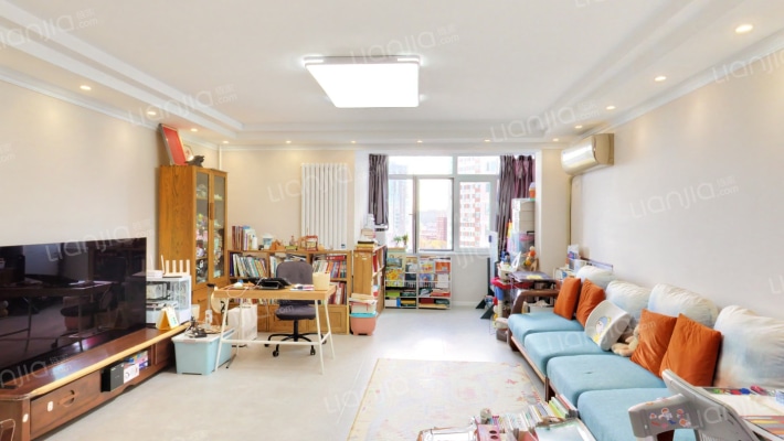 颐源居小区二手房实景图