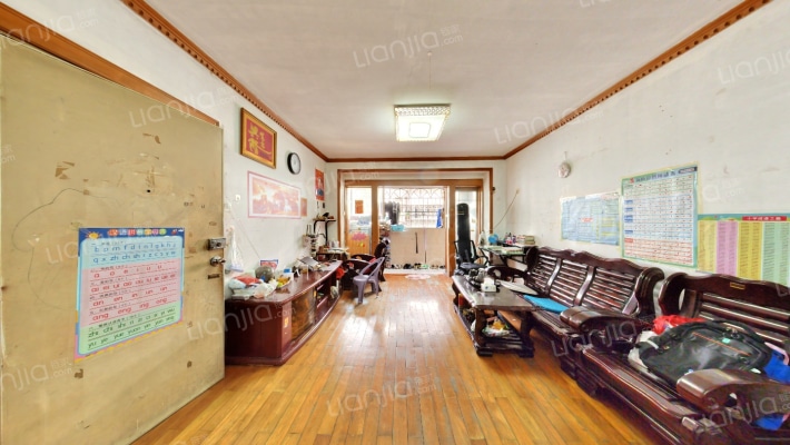 一致春晓苑二手房实景图