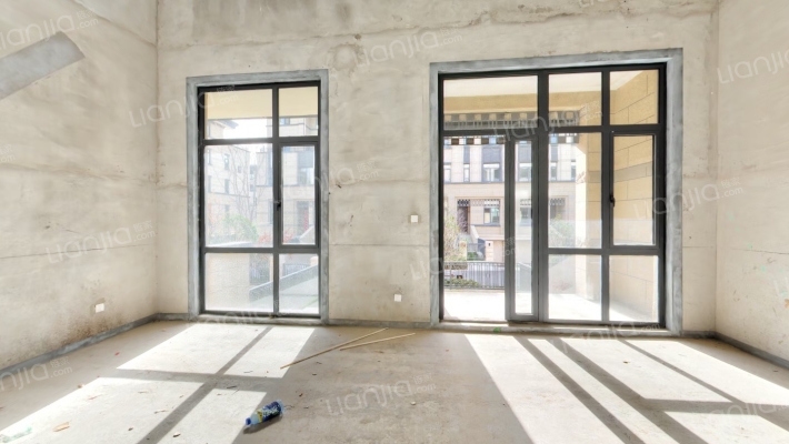 港投香湖湾4号院二手房实景图