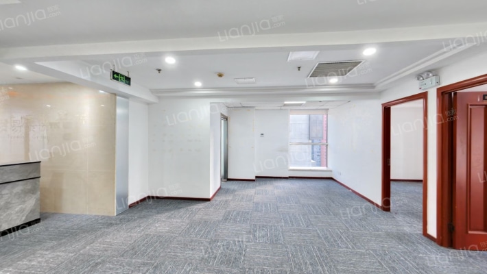 万达广场公寓西区二手房实景图