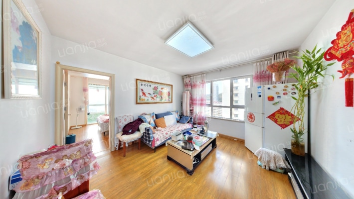 黄金怡海苑二期二手房实景图