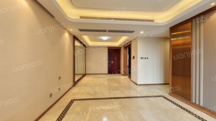 鲁能公馆二手房实景图