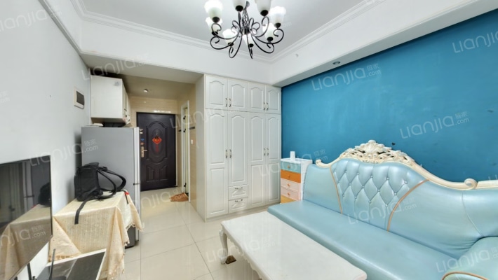 世纪云中心二手房实景图