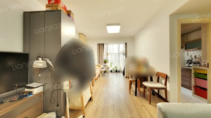 水上华城二手房实景图