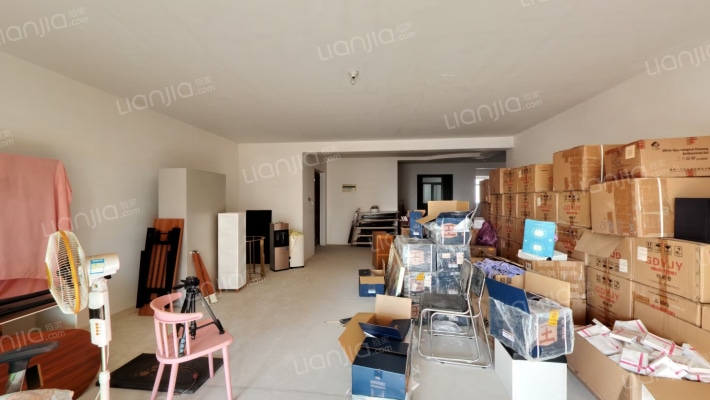 碧桂园凤凰城三号院二手房实景图