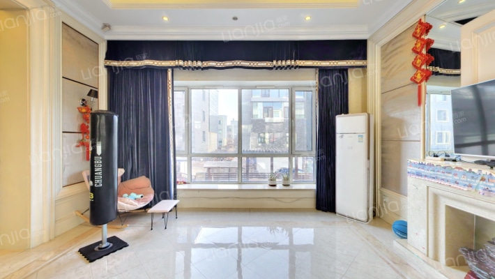 保利林语A区二手房实景图