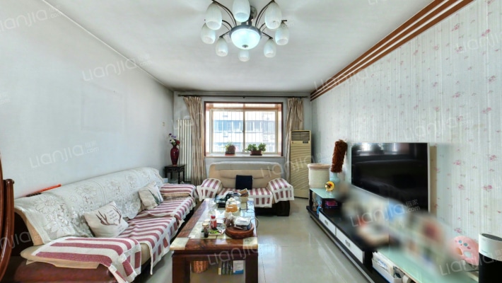 金山公寓二手房实景图