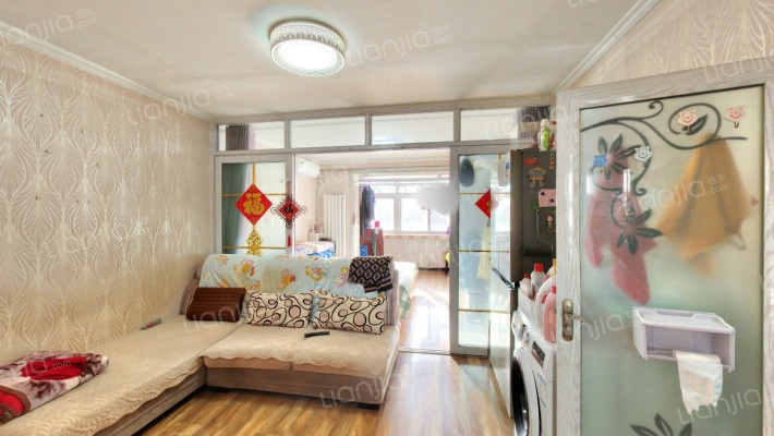 青春路35号院二手房实景图