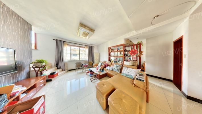 中侨公寓二手房实景图