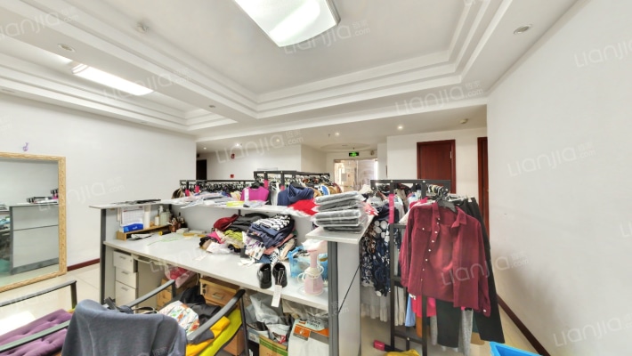 东方新天地（东区）二手房实景图